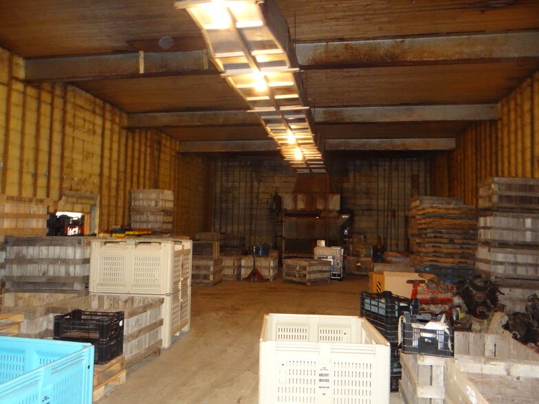 More Photos Of 275 Lattintown Rd, Marlboro Refrigeration Cold Storage For Sale