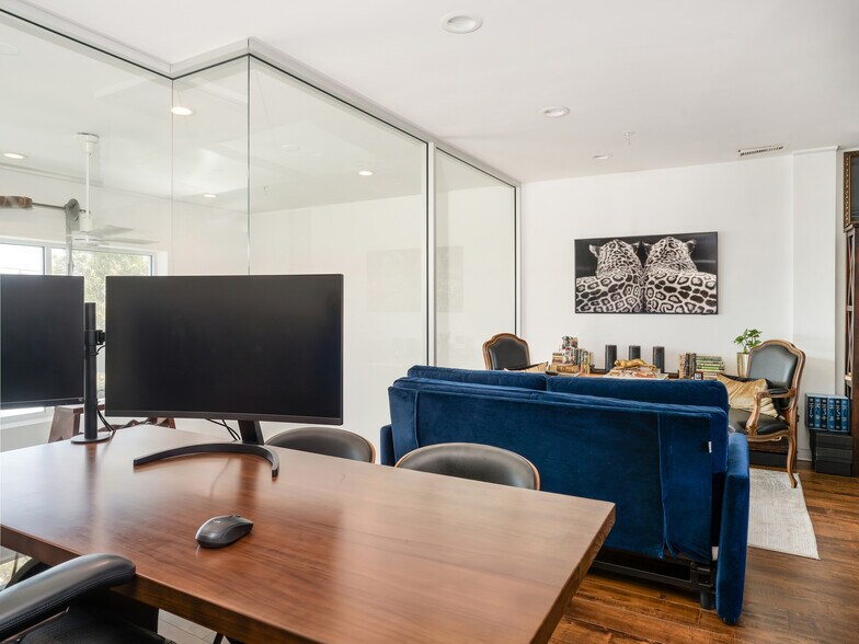 More Photos Of 215 California St, El Segundo Office For Lease