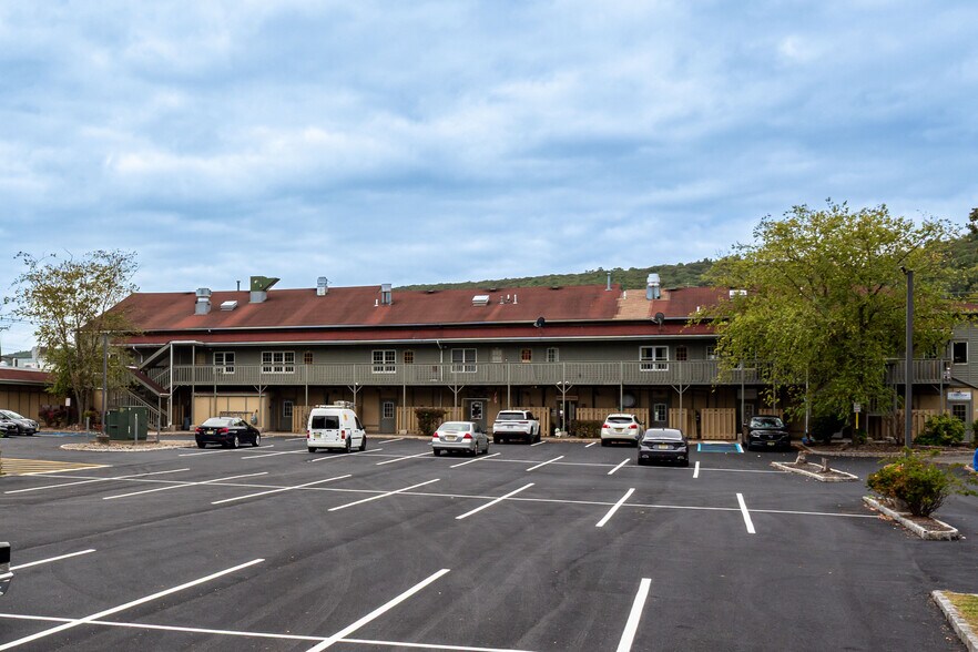 More Photos Of 1590-1610 Union Valley Rd, West Milford General Retail For Sale