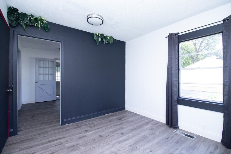 More Photos Of 4621 Buford Dr, Chamblee Office For Lease
