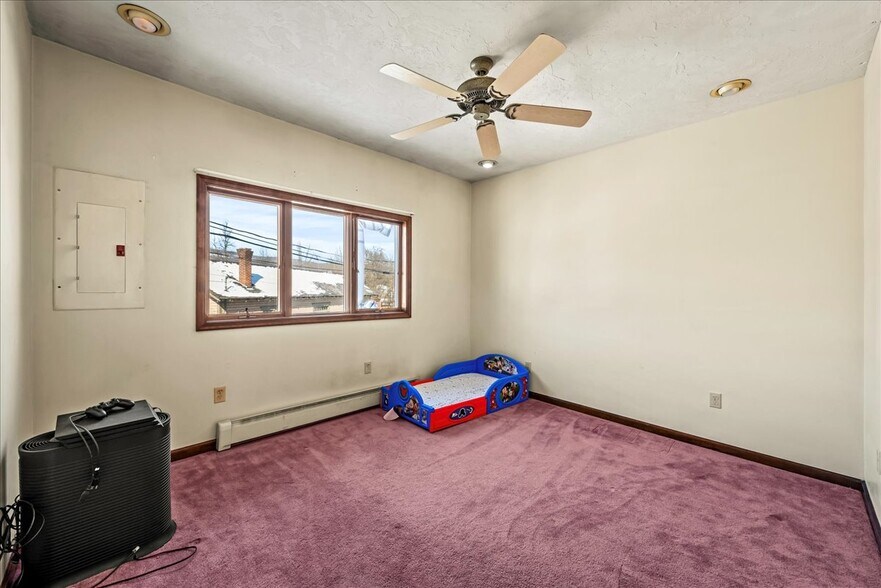 More Photos Of 750 Boulevard Ave, Dickson City Bar For Sale