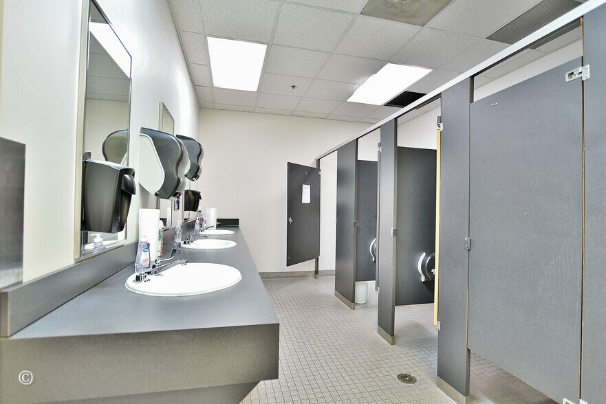 More Photos Of 1 Old Mills Way, Columbus Industrial For Sale