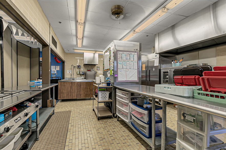 More Photos Of 430 3rd Ave NE, Saint Cloud Specialty For Sale