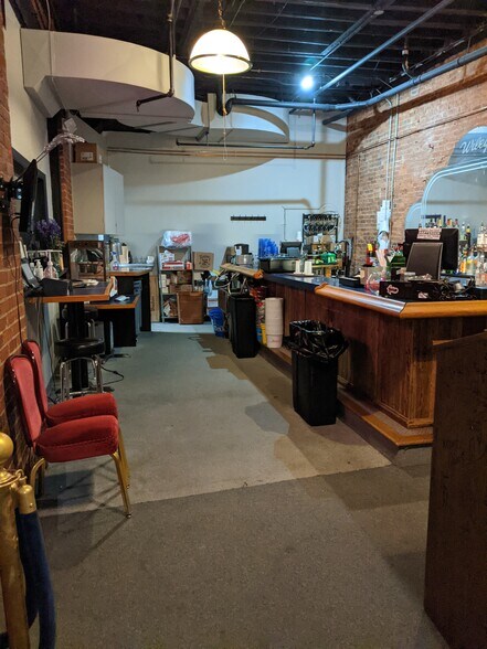 More Photos Of 101 Pine St, Dayton Office For Lease