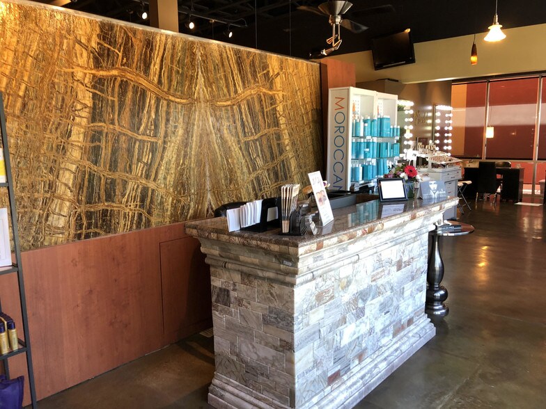 More Photos Of 6638-6640 E Superstition Springs Blvd, Mesa Storefront For Lease