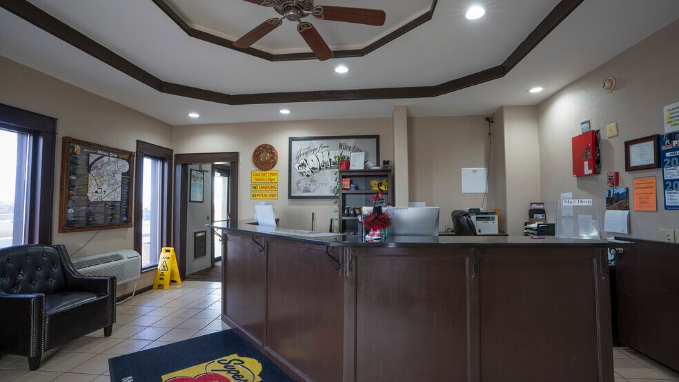 More Photos Of 2006 S Haynes Ave, Miles City Hotel For Sale