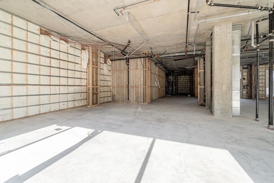 More Photos Of 2485 Rue Bélanger, Montréal Multifamily For Sale