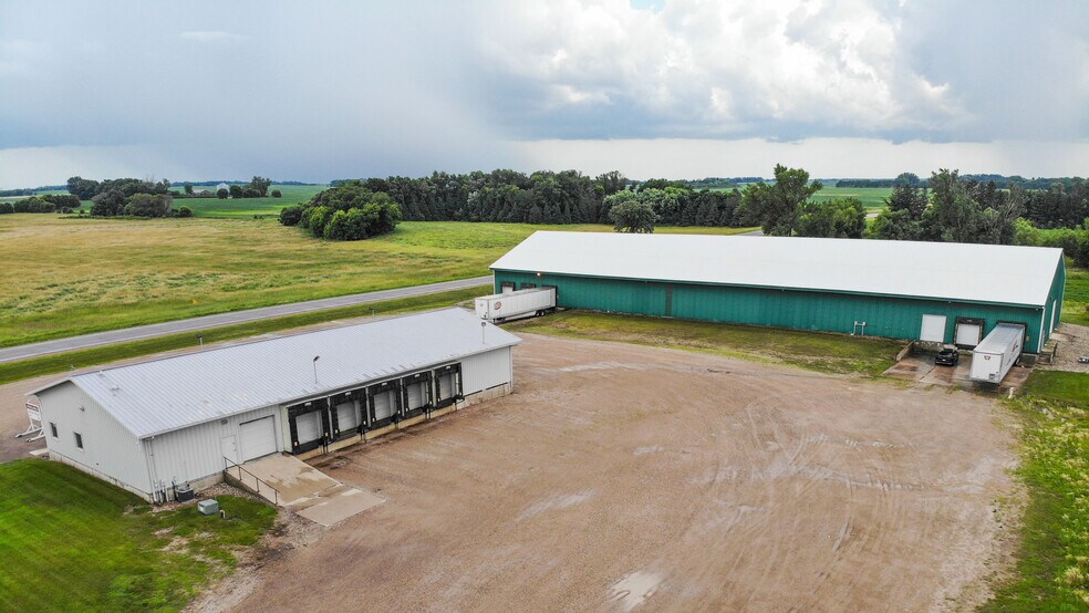 Primary Photo Of 4493 US-12, Willmar Truck Terminal For Lease