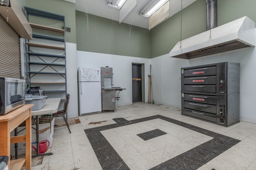 More Photos Of 3135 Lafayette Ave, Saint Louis Office For Sale