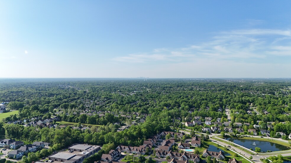 More Photos Of 10-106 Village Pointe Dr, Powell Flex For Lease