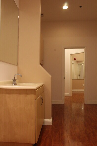 More Photos Of 2234 El Camino Real, Santa Clara Freestanding For Lease