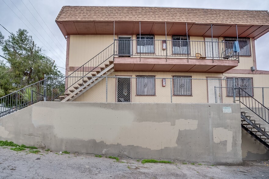 More Photos Of 1400 E Mesquite Ave, Las Vegas Apartments For Sale