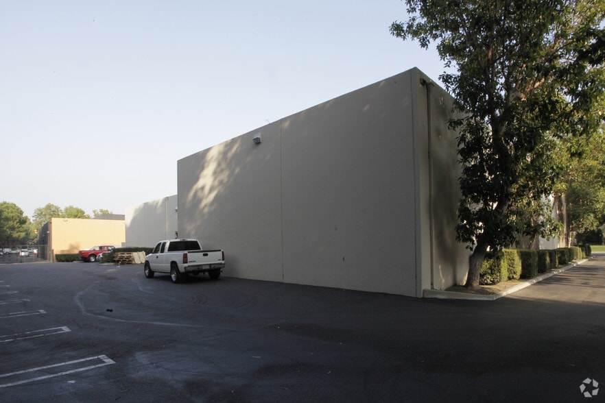 More Photos Of 14201-14211 Chambers Rd, Tustin Manufacturing For Lease