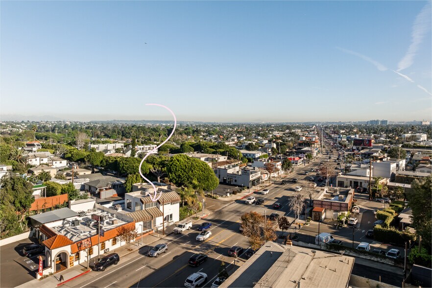 More Photos Of 2951-2953 Lincoln Blvd, Santa Monica Loft Creative Space For Sale