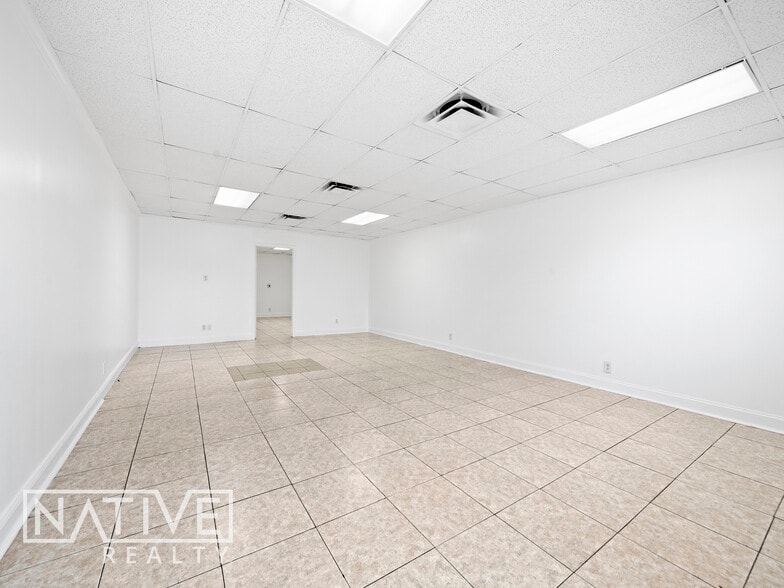 More Photos Of 3451-3481 N Andrews Ave, Oakland Park Storefront Retail Office For Lease