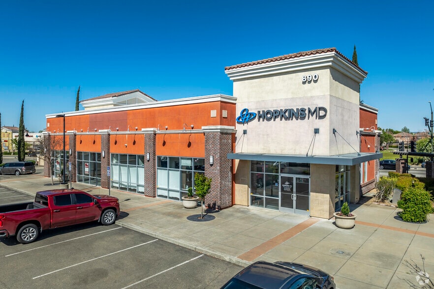 Primary Photo Of 890 Groveland Ave, Lincoln Freestanding For Lease