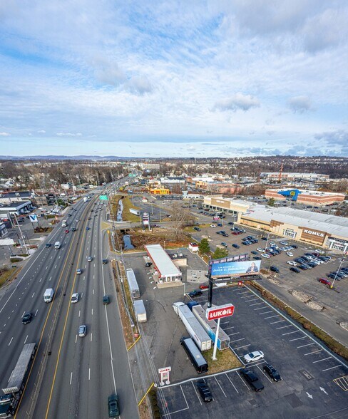 More Photos Of 1500 US Highway 46, Little Falls Service Station For Sale