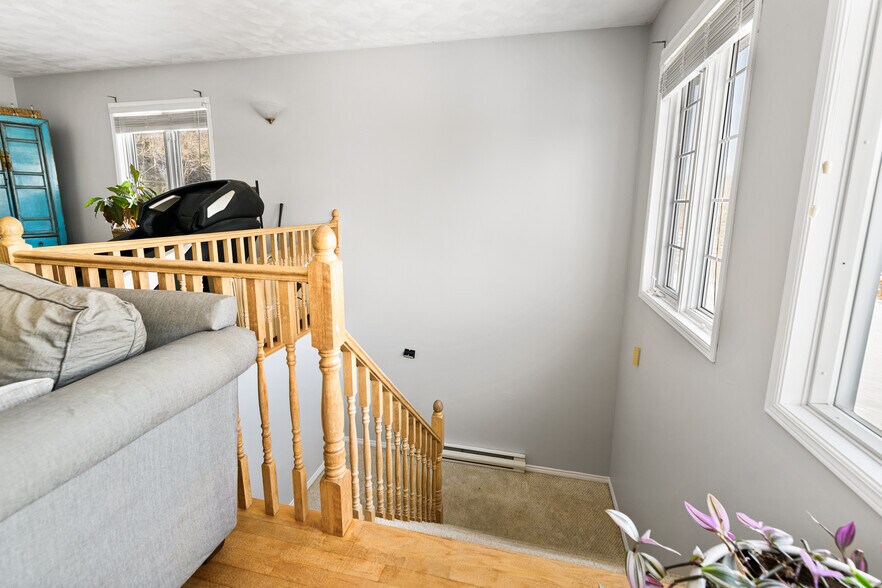 More Photos Of 7 Justin Dr, Coverdale Convenience Store For Sale