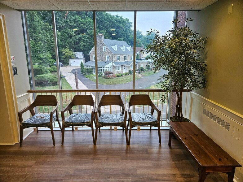 More Photos Of 1494 Old York Rd, Abington Township Medical For Sale