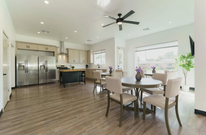 More Photos Of 4529 N 28th Pl, Phoenix Assisted Living For Sale