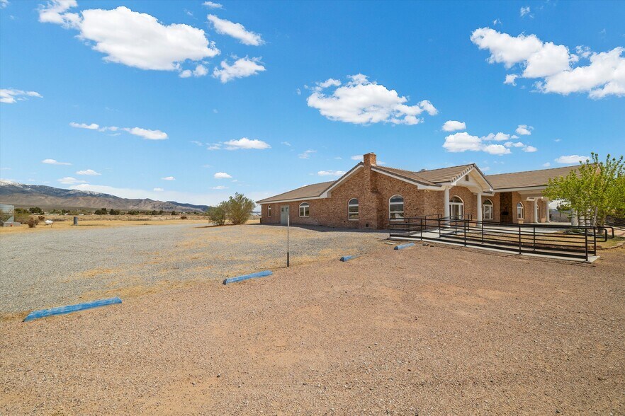 More Photos Of 721 Buol Rd, Pahrump General Retail For Sale