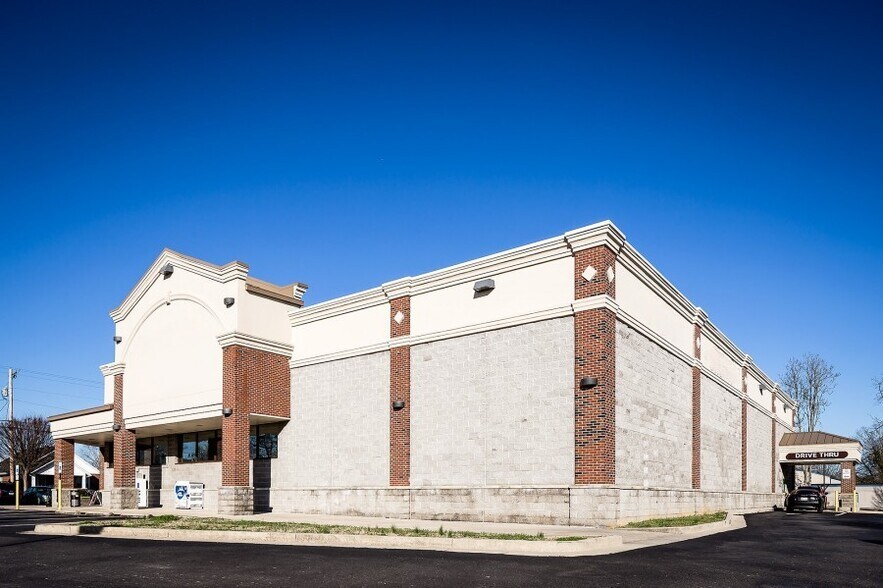 More Photos Of 318 N Chancery St, McMinnville Drugstore For Lease