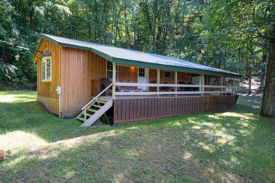 More Photos Of 222 Penns Cave Rd, Centre Hall Specialty For Sale