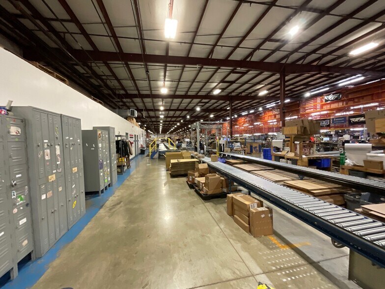 More Photos Of 902 H.L. Thompson Jr. Dr, Ashley Distribution For Sale