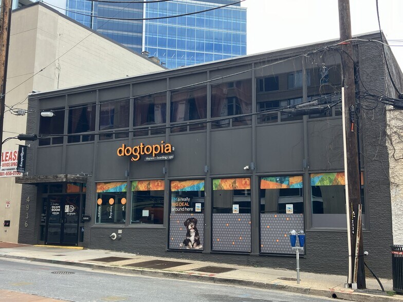 More Photos Of 4936 Fairmont Ave, Bethesda Storefront Retail Office For Sale