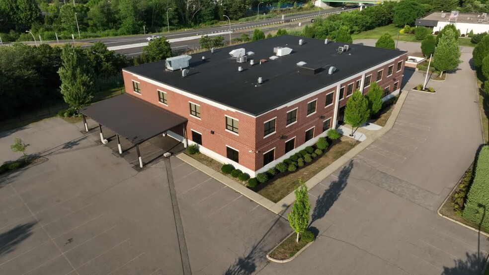 More Photos Of 1 International Way, Warwick Office For Lease