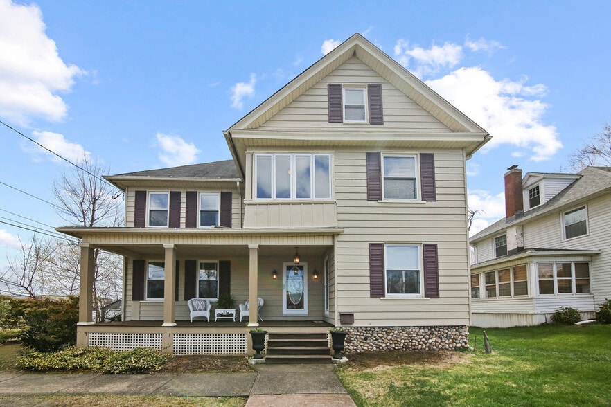 Primary Photo Of 18 Elm St, Rocky Hill Office Residential For Sale