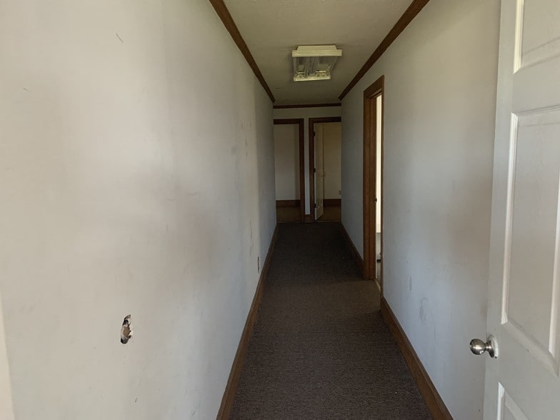 More Photos Of 1020 W New Bern Rd, Kinston Convenience Store For Sale