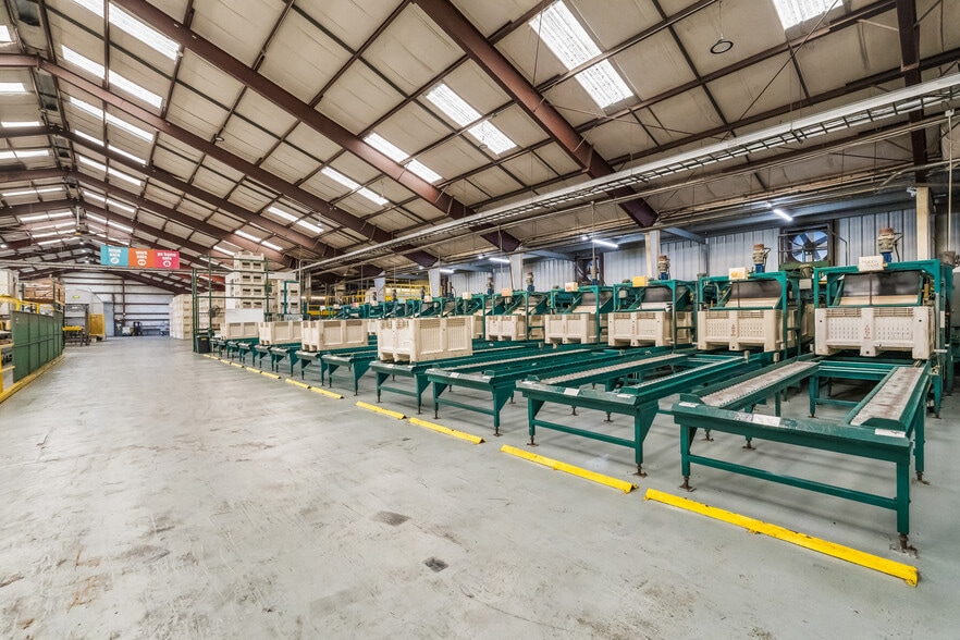 More Photos Of 2600 45th St, Vero Beach Food Processing For Sale