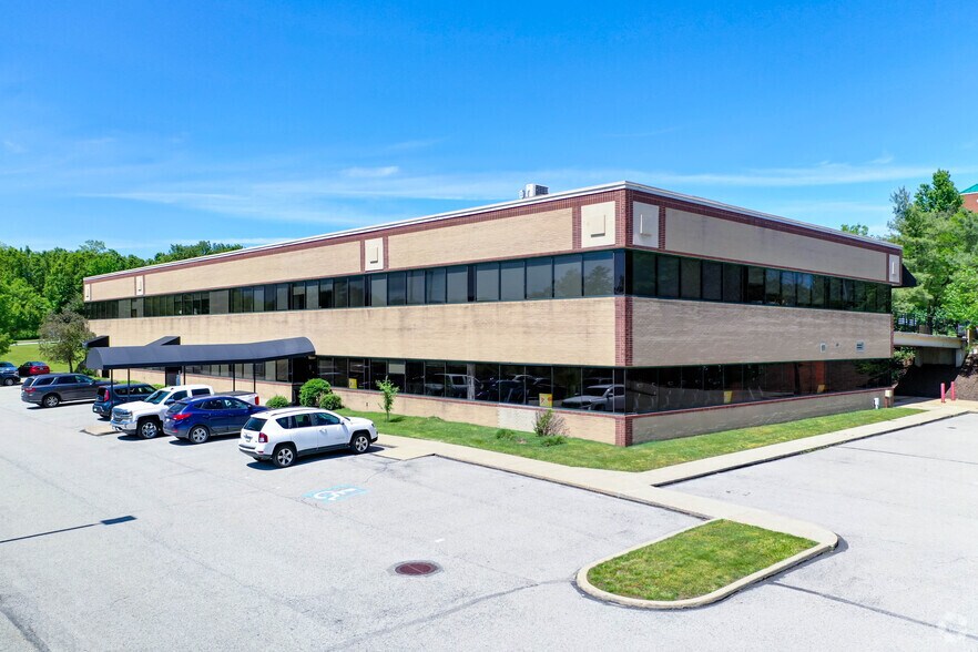 Primary Photo Of 107 Gamma Dr, Pittsburgh Medical For Lease