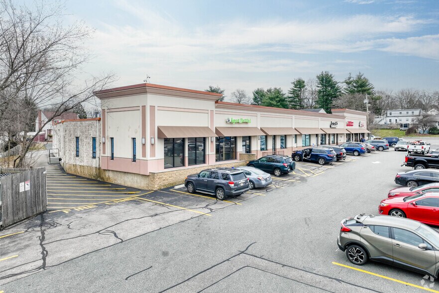 More Photos Of 1375-1395 N Main St, Randolph Storefront For Lease