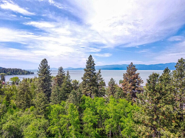More Photos Of 180 Vista Ln, Bigfork General Retail For Sale