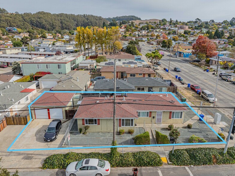 Primary Photo Of 5403-5405 McBryde Ave, Richmond Apartments For Sale