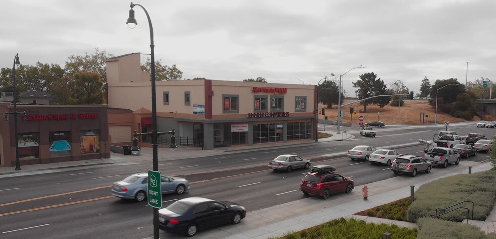 More Photos Of 1743-1745 S El Camino Real, San Mateo Storefront Retail Office For Lease