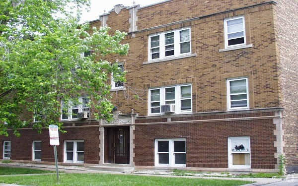 Primary Photo Of 6643-6645 19th St, Berwyn Apartments For Sale