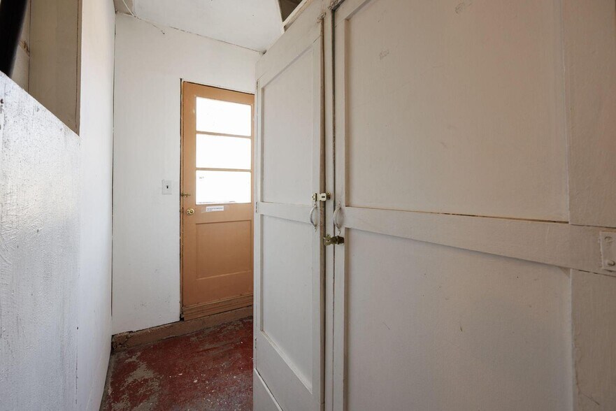 More Photos Of 128 S Mountain Ave, Ashland Apartments For Sale