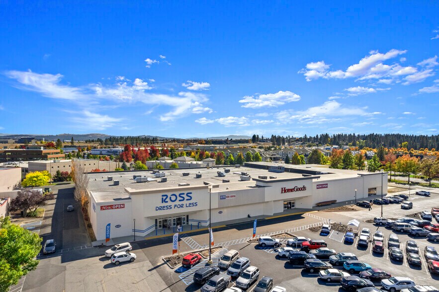 More Photos Of 9520 N Newport Hwy, Spokane Storefront For Sale