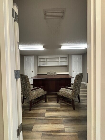 More Photos Of 810 Lydia Hwy, Hartsville Flex For Sale
