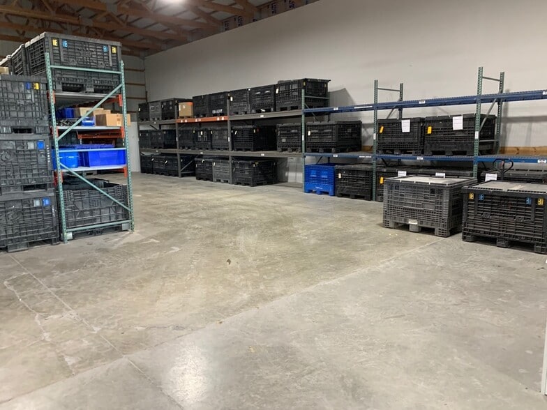More Photos Of 3676 W 9000N Rd, Manteno Warehouse For Lease