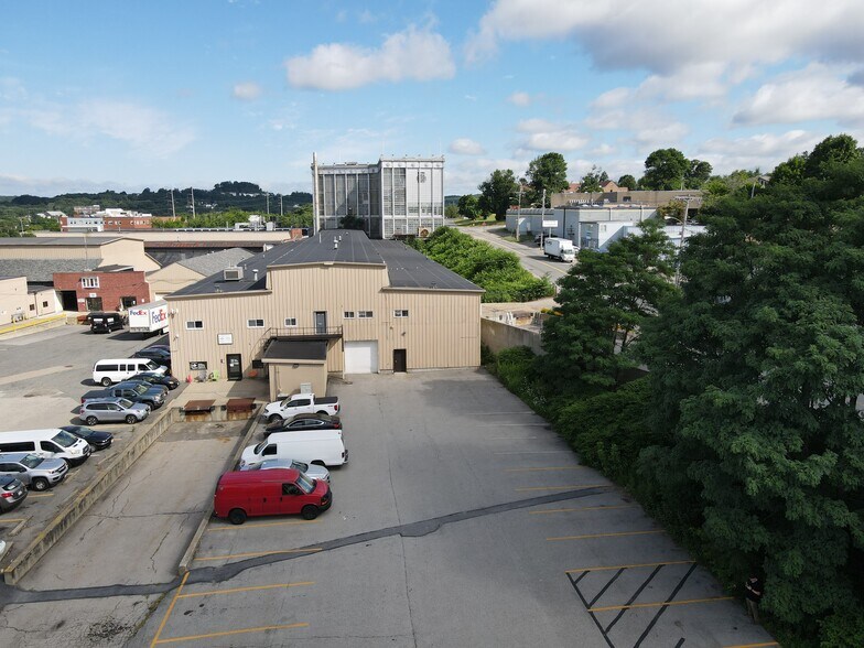 More Photos Of 100-240 Barber Ave, Worcester Manufacturing For Lease