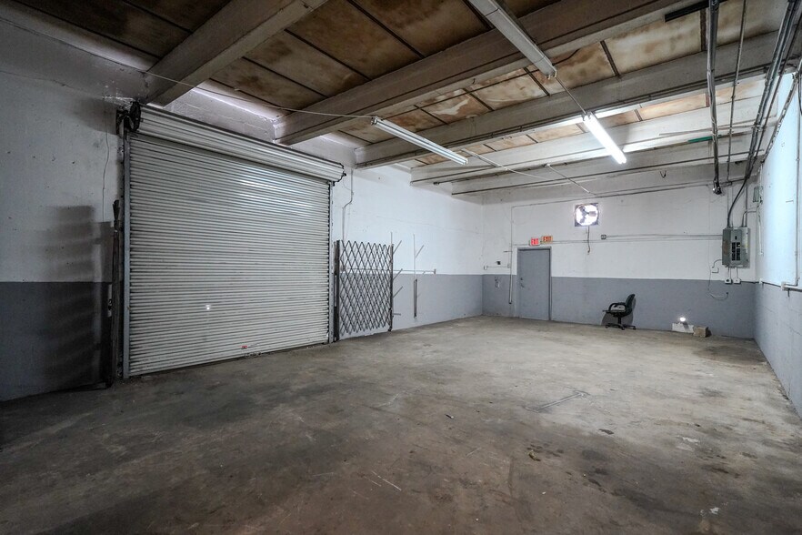 More Photos Of 743-749 NW 23rd St, Miami Food Processing For Lease