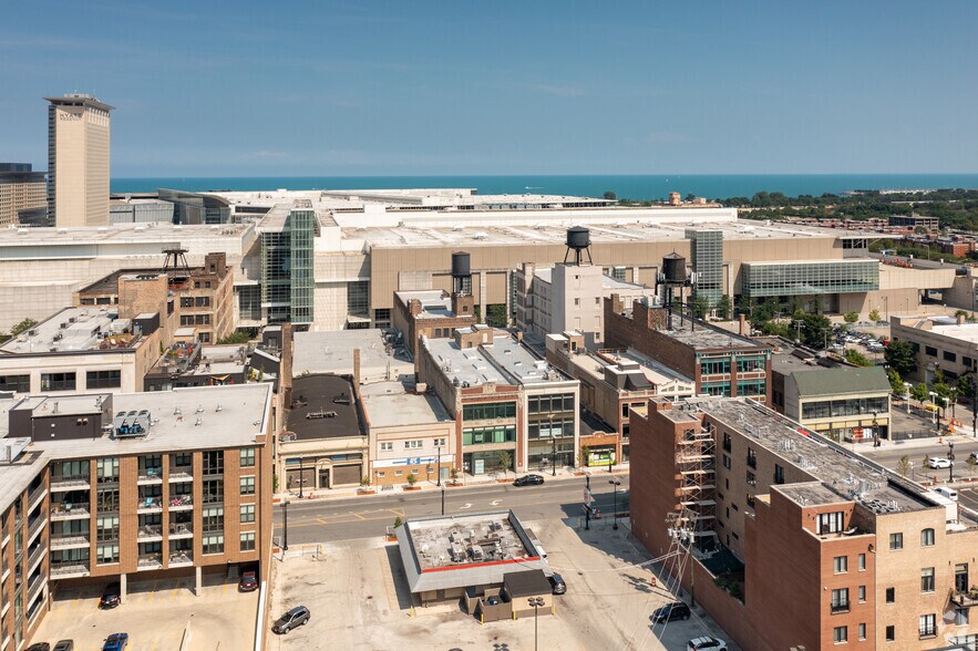 More Photos Of 2325 S Michigan Ave, Chicago Storefront Retail Office For Sale