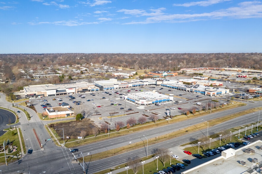 More Photos Of 9108-9298 Metcalf Ave, Overland Park Unknown For Lease
