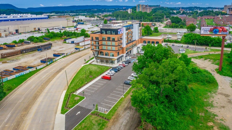 More Photos Of 1620 Riverfront Pky, Chattanooga Apartments For Lease