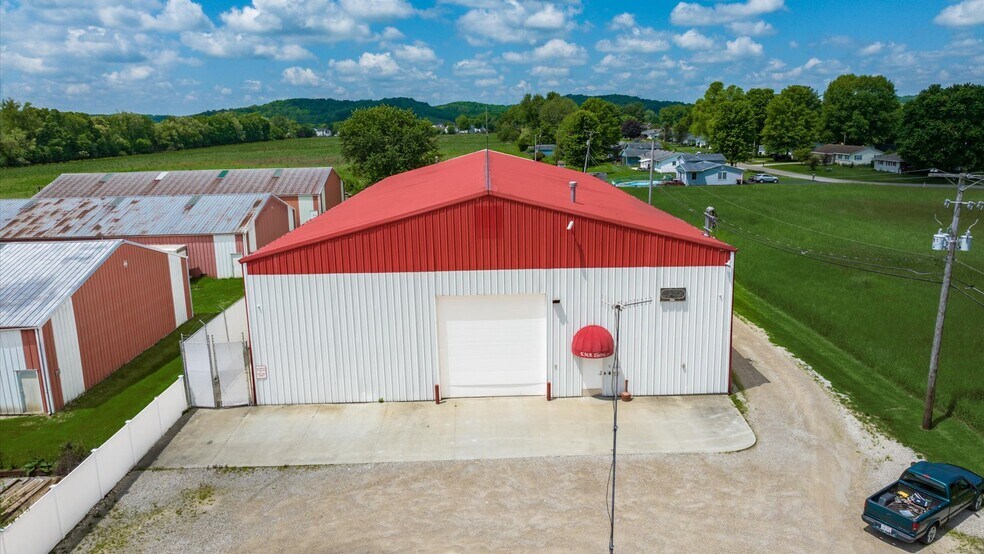 More Photos Of 1755 Mount Vernon Rd, Newark Flex For Sale