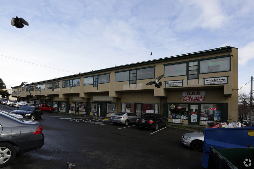 Primary Photo Of 1200 S Jackson St, Seattle Storefront Retail Office For Lease